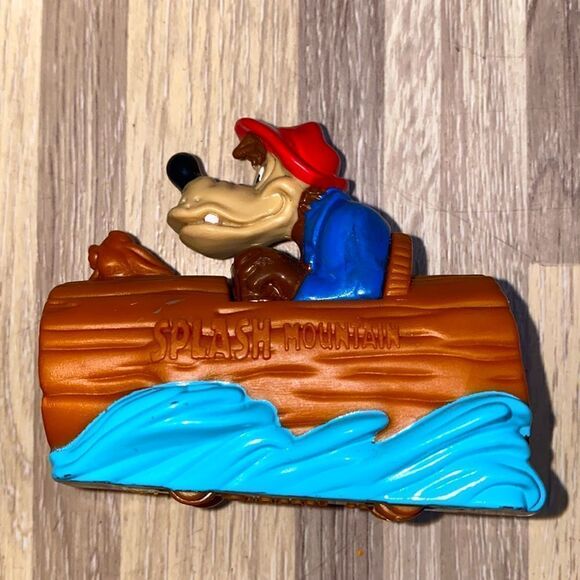 Disney park vintage Disneyland splash mountain ride 40th anniversary figurine - Picture 3 of 10